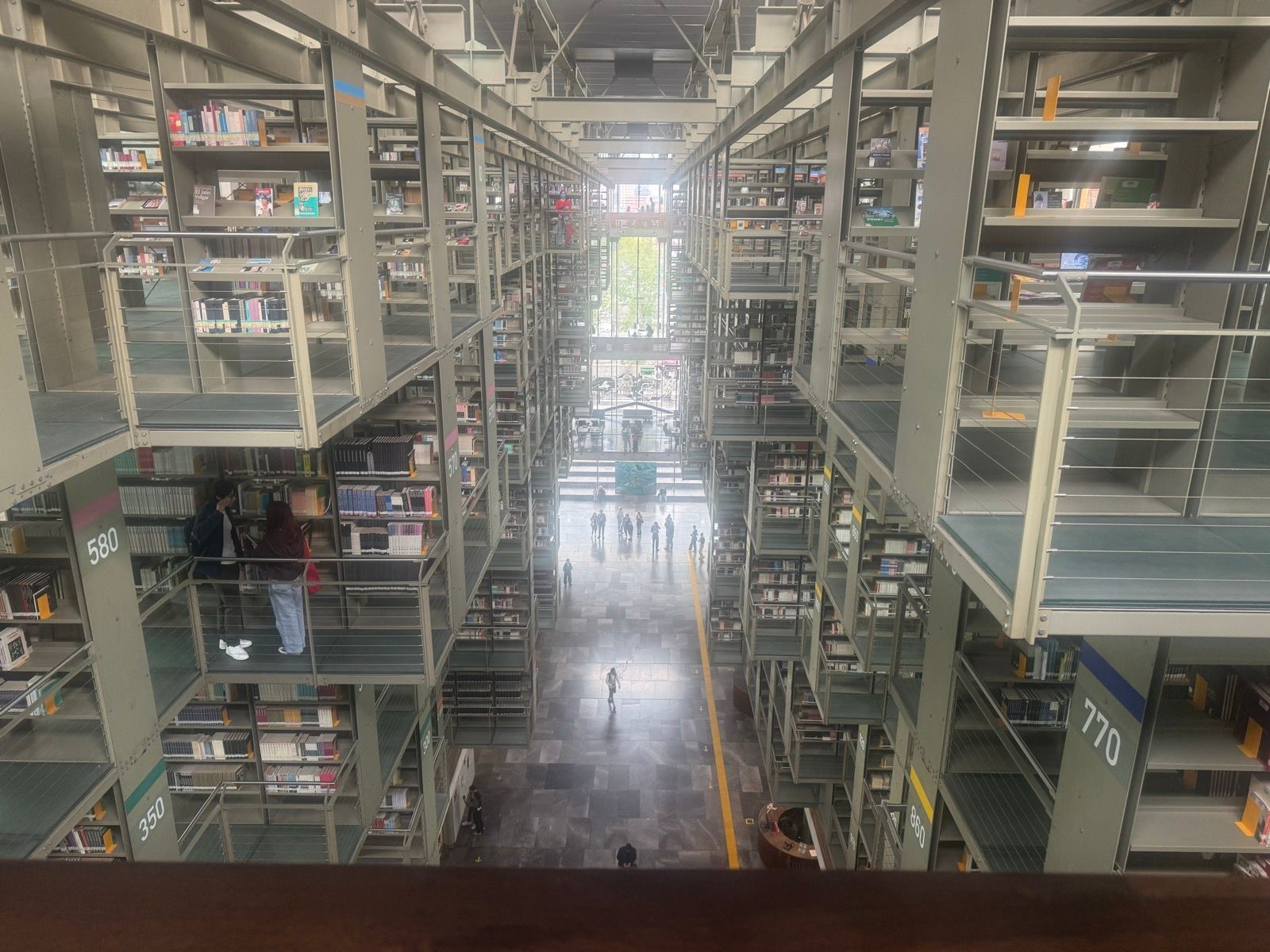 Monumento a la Revolución la Biblioteca Vasconcelos