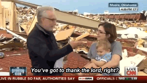 mirrored image from https://66.media.tumblr.com/3d8b32402679f6d1ab7aaadf3d9d8a69/tumblr_mn7gnki8fv1qzlc1ro1_500.gif without alt text, sorry