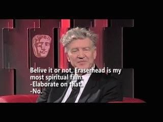mirrored image from https://66.media.tumblr.com/010fdd595503db5cbd00c40d38ba625e/tumblr_nml13s2EoA1qe7tl7o1_400.jpg without alt text, sorry