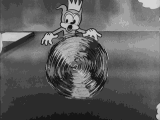 mirrored image from https://66.media.tumblr.com/5d4641da20f0f81eb68a624db0cbb1a1/tumblr_nnukrc83EI1tkxxq7o1_400.gif without alt text, sorry