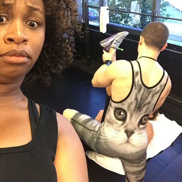 mirrored image from https://66.media.tumblr.com/2438c6368123cc4119a0ba7277cf5fda/tumblr_ntrt4mL27N1qewacoo1_1280.jpg without alt text, sorry