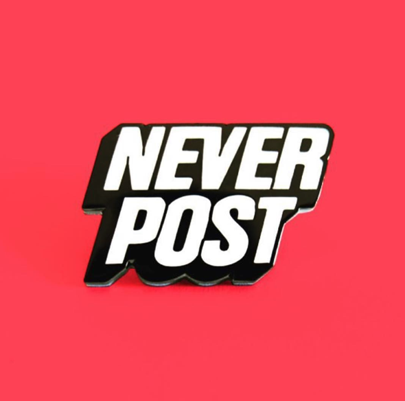 mirrored image from https://66.media.tumblr.com/4e156cbf547b9c08dbe7e29a9dde2a8a/tumblr_o7dsea1Oi01qz6f9yo1_640.png without alt text, sorry