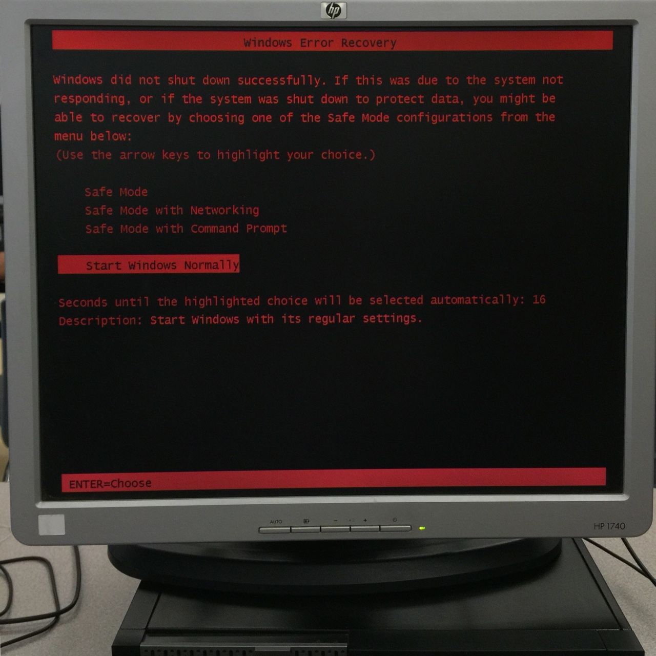 mirrored image from https://66.media.tumblr.com/993af066b1f7120804c798732e25fa19/tumblr_nuvpqvVlnv1ueu822o1_500.jpg without alt text, sorry