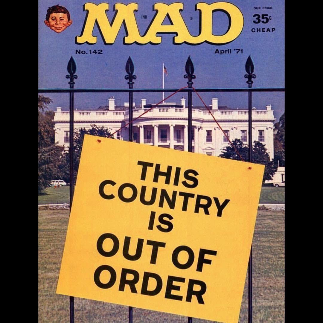 mirrored image from https://66.media.tumblr.com/5a8310d1fb0514252bf04ba91ae22b45/tumblr_o8s0zpTPiv1ubfgh6o1_1280.jpg without alt text, sorry