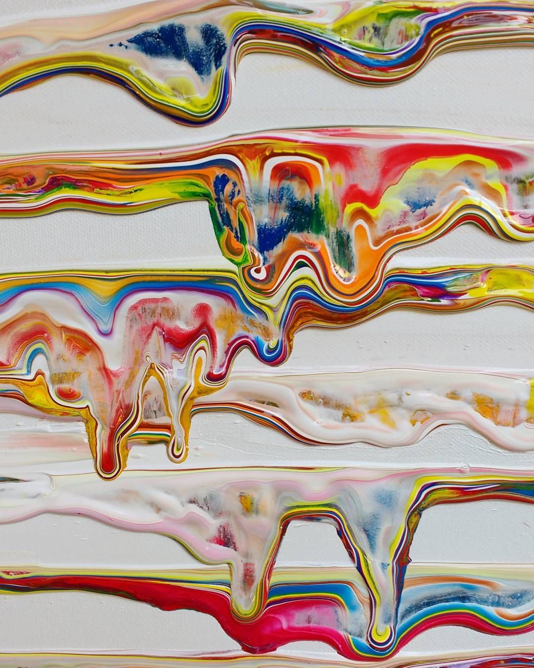 mirrored image from https://66.media.tumblr.com/123037aca4b8fd77bec038b8cefa246c/tumblr_o8f51aNC381qis4hyo1_1280.jpg without alt text, sorry