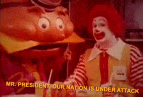 mirrored image from https://66.media.tumblr.com/5bccc170bcbb21d09898f9dea7c34448/tumblr_ofqc9tSv6d1vq3nzxo1_500.gif without alt text, sorry