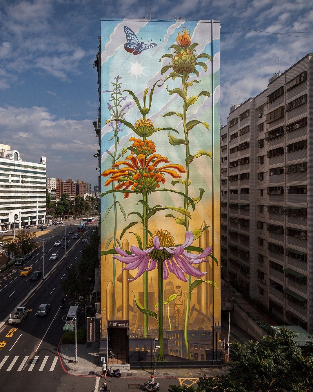 mirrored image from https://66.media.tumblr.com/8c1ae03024aa2422b63aa41ed4efc233/tumblr_p3h8fkauP51rte5gyo2_500.jpg without alt text, sorry