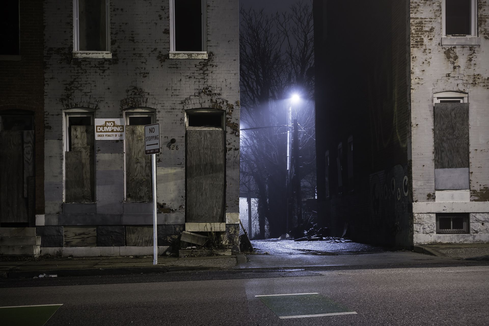 mirrored image from https://66.media.tumblr.com/6e4df535f096f6acf8db872dce3a0d17/tumblr_p4jam5Hn3k1r7gbyyo1_1280.jpg without alt text, sorry