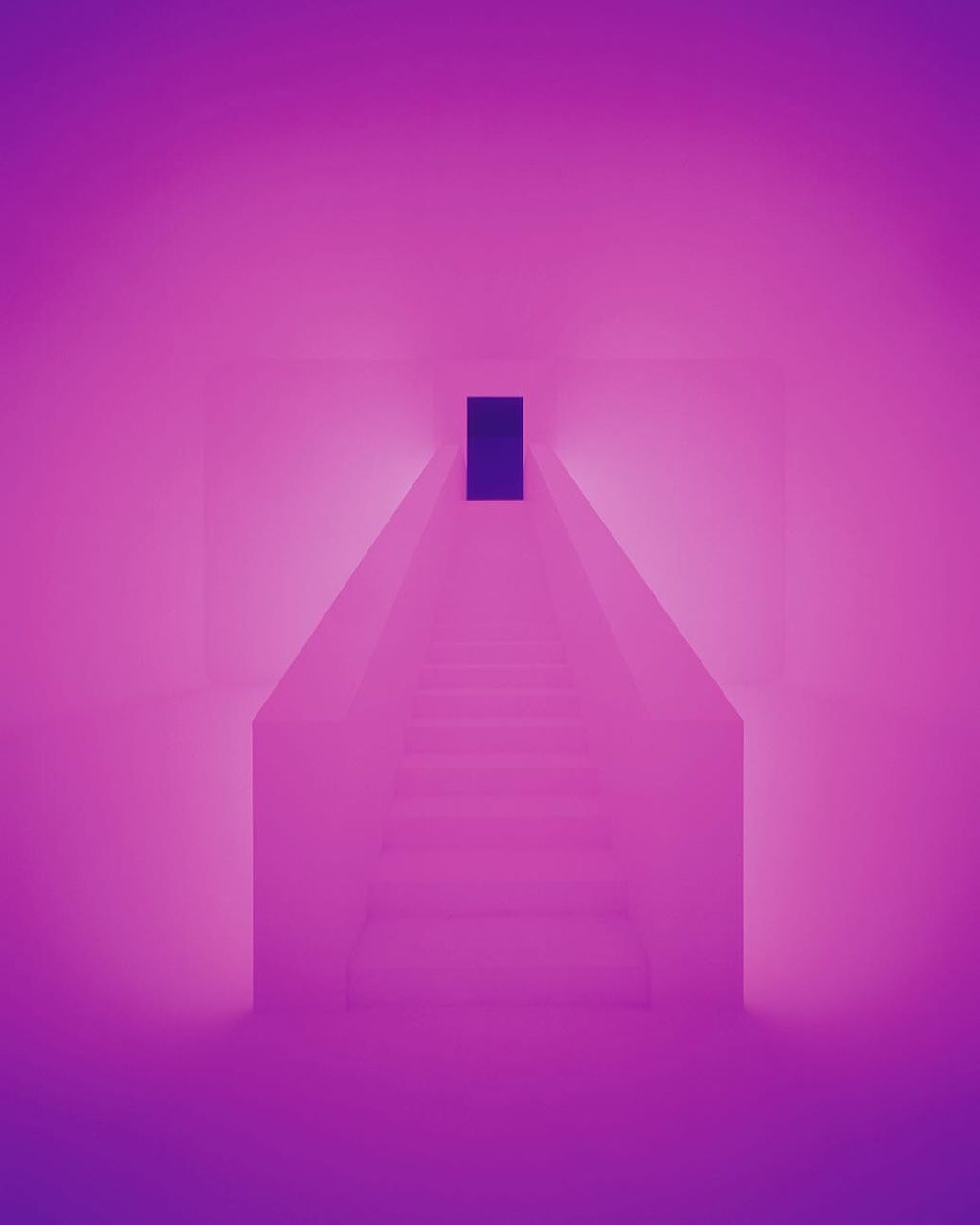 mirrored image from https://66.media.tumblr.com/4a4909cfb49ce02b46b6263c3687ece4/tumblr_p8hamj0kzN1qloc1no1_1280.jpg without alt text, sorry