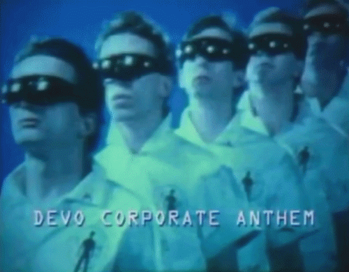 mirrored image from https://66.media.tumblr.com/70543bc08e9ce46904fd0dd482b62b4c/tumblr_paoq19oMBI1qc47c2o1_500.gif without alt text, sorry