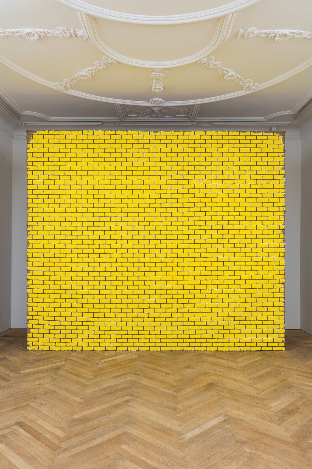 mirrored image from https://66.media.tumblr.com/0aa1fb8c8aa13c214f9f80230eb6dd1a/tumblr_pec2e0fNfA1qfc4xho1_1280.jpg without alt text, sorry